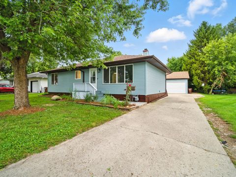 Tiny photo for 422 Damen Street, Marengo, IL 60152 (MLS # 12539845)