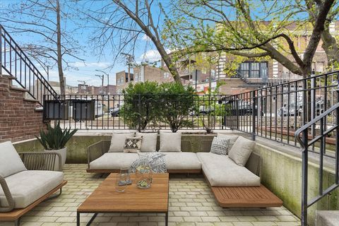 Tiny photo for 1525 W Barry Avenue #1F, Chicago, IL 60657 (MLS # 12597977)