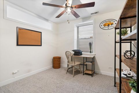 Tiny photo for 1525 W Barry Avenue #1F, Chicago, IL 60657 (MLS # 12597977)