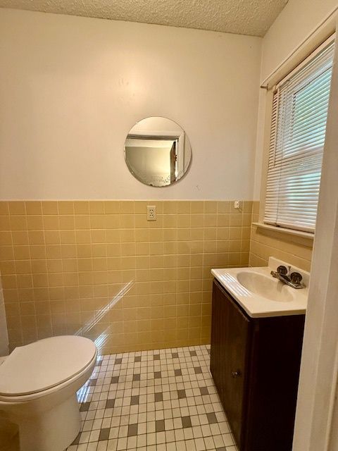 Tiny photo for 401 W Bradley Avenue, Champaign, IL 61820 (MLS # 12488022)