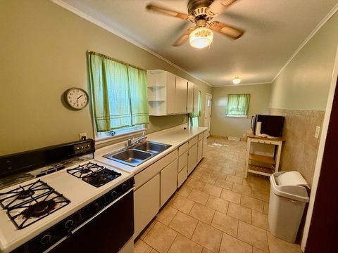 Tiny photo for 401 W Bradley Avenue, Champaign, IL 61820 (MLS # 12488022)