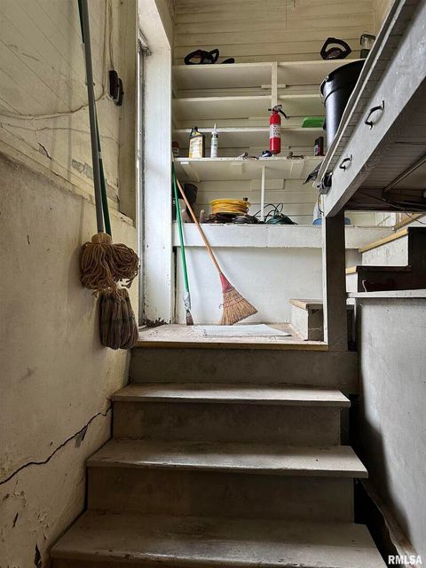 Tiny photo for 105 N HICKORY Street, Duquoin, IL 62832 (MLS # EB460590)