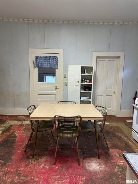 Tiny photo for 105 N HICKORY Street, Duquoin, IL 62832 (MLS # EB460590)