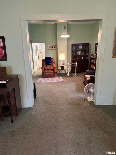 Tiny photo for 105 N HICKORY Street, Duquoin, IL 62832 (MLS # EB460590)