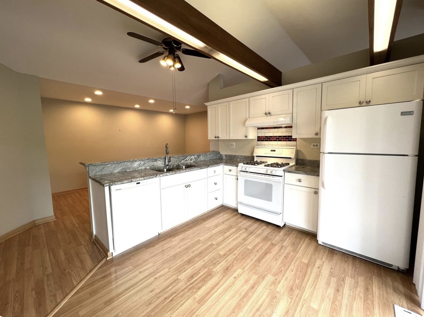 1214 Ballantrae Place E