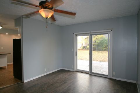 Tiny photo for 204 E 4th Street, Mackinaw, IL 61755 (MLS # 12513401)