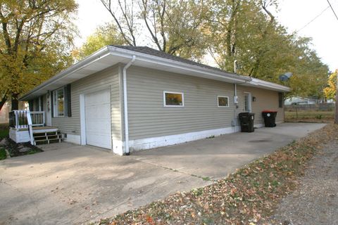 Tiny photo for 204 E 4th Street, Mackinaw, IL 61755 (MLS # 12513401)