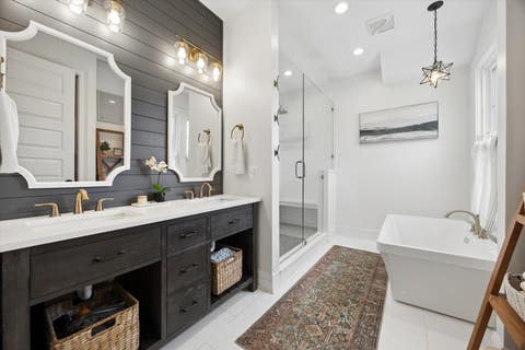 Tiny photo for 33 S Cowley Road, Riverside, IL 60546 (MLS # 12702498)