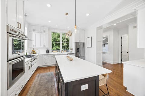 Tiny photo for 33 S Cowley Road, Riverside, IL 60546 (MLS # 12702498)