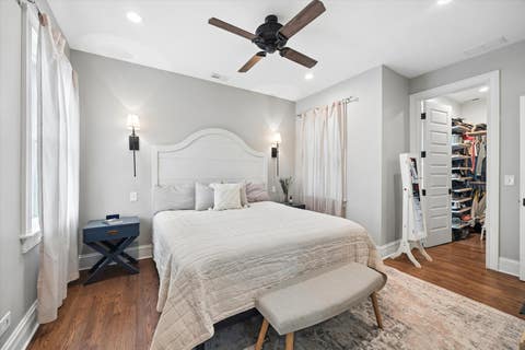 Tiny photo for 33 S Cowley Road, Riverside, IL 60546 (MLS # 12702498)