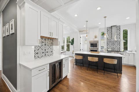 Tiny photo for 33 S Cowley Road, Riverside, IL 60546 (MLS # 12702498)
