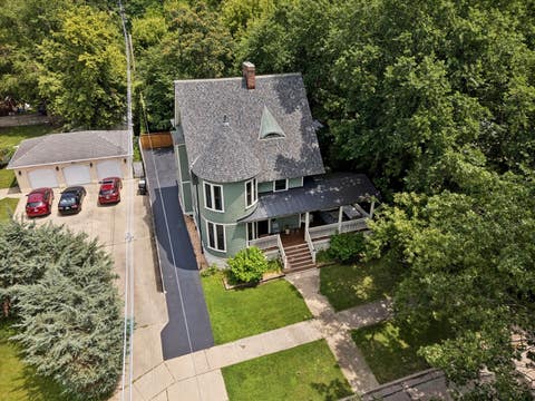 Tiny photo for 33 S Cowley Road, Riverside, IL 60546 (MLS # 12702498)