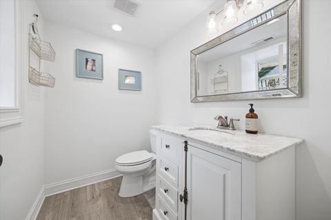 Tiny photo for 33 S Cowley Road, Riverside, IL 60546 (MLS # 12702498)