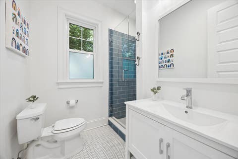 Tiny photo for 33 S Cowley Road, Riverside, IL 60546 (MLS # 12702498)