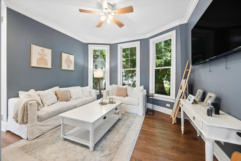 Tiny photo for 33 S Cowley Road, Riverside, IL 60546 (MLS # 12702498)