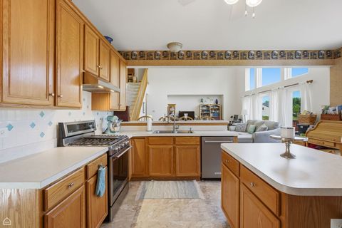 Tiny photo for 1017 Wheatland Drive, Crystal Lake, IL 60014 (MLS # 12639047)