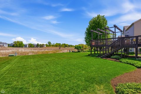 Tiny photo for 1017 Wheatland Drive, Crystal Lake, IL 60014 (MLS # 12639047)