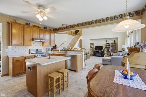 Tiny photo for 1017 Wheatland Drive, Crystal Lake, IL 60014 (MLS # 12639047)