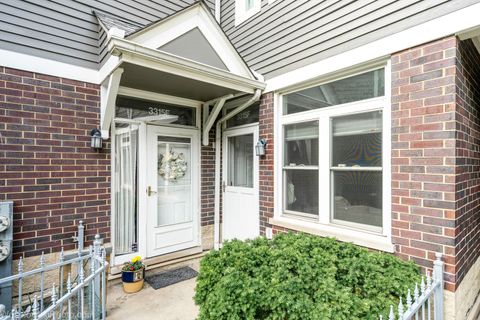 Tiny photo for 3315 N RACINE Avenue #E, Chicago, IL 60657 (MLS # 12385028)
