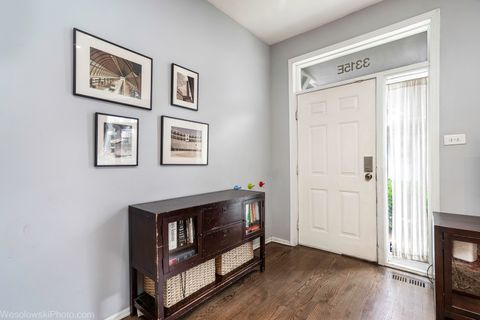Tiny photo for 3315 N RACINE Avenue #E, Chicago, IL 60657 (MLS # 12385028)