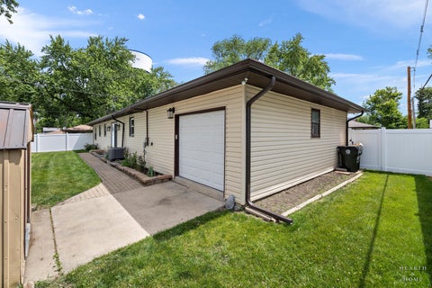 Tiny photo for 6910 Juniper Street, Hanover Park, IL 60133 (MLS # 12668030)