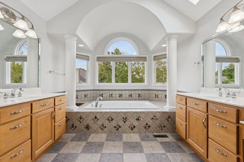 Tiny photo for 841 Black Walnut Drive, Sugar Grove, IL 60554 (MLS # 12481648)