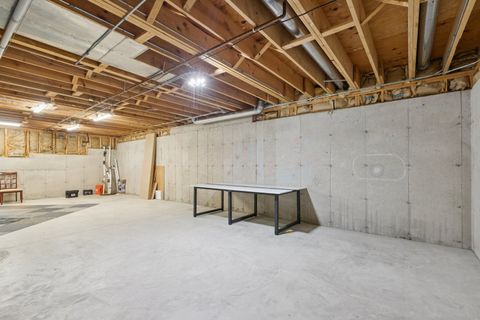 Tiny photo for 841 Black Walnut Drive, Sugar Grove, IL 60554 (MLS # 12481648)