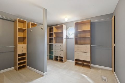 Tiny photo for 841 Black Walnut Drive, Sugar Grove, IL 60554 (MLS # 12481648)