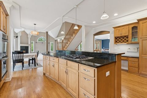 Tiny photo for 841 Black Walnut Drive, Sugar Grove, IL 60554 (MLS # 12481648)