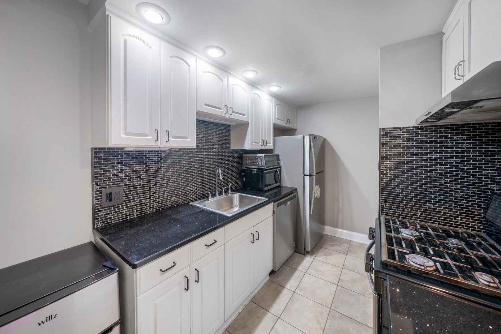 1460 Fairlane Drive 312