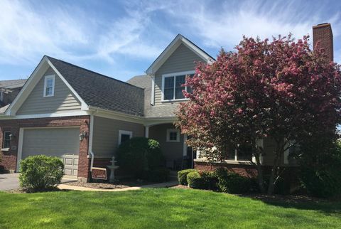 221 Cater Lane Libertyville IL 60048
