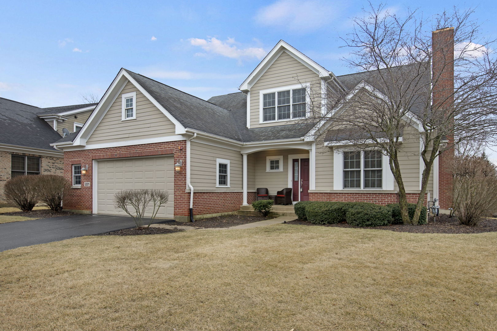 221 Cater Lane