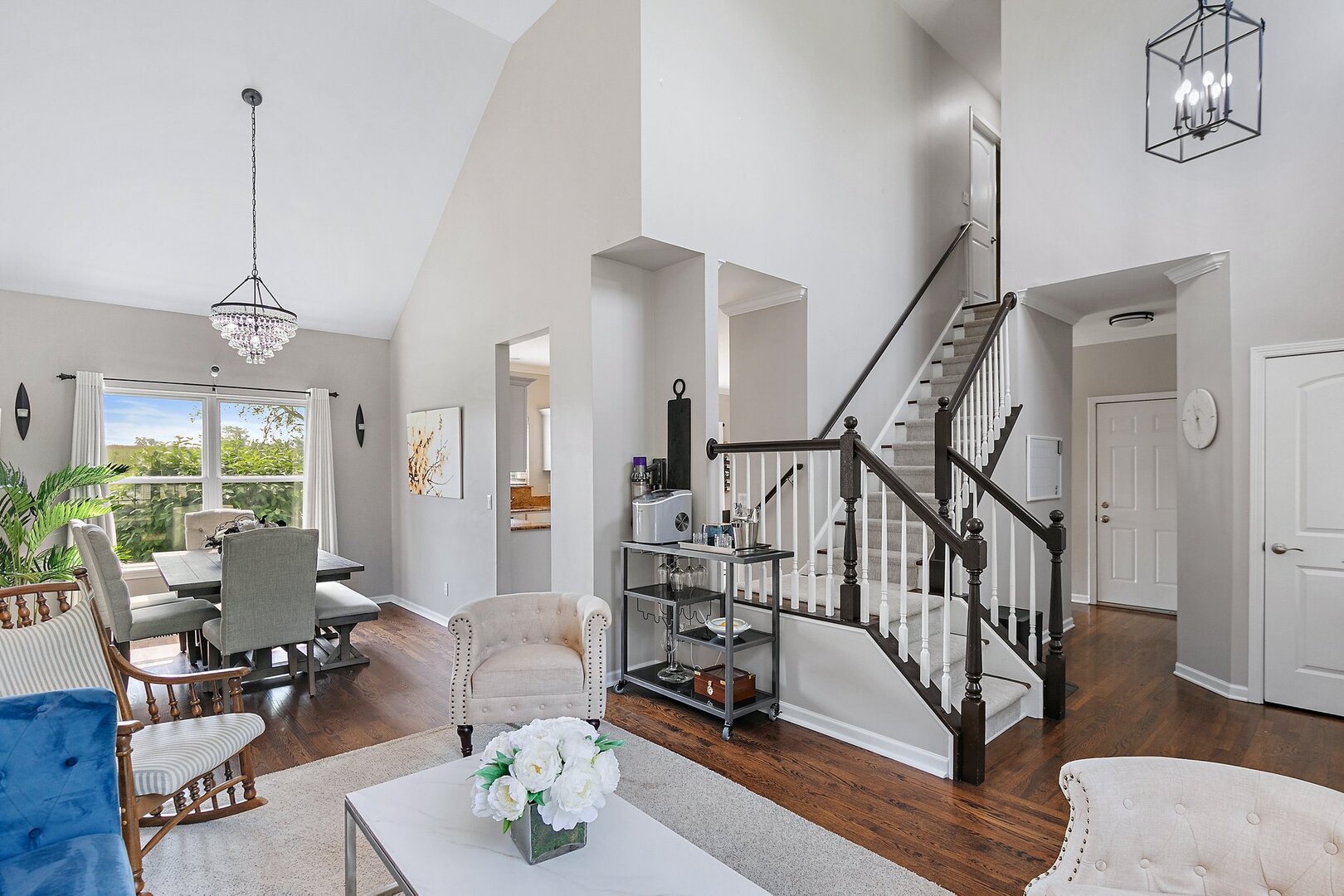 1S215 S Hyde Park