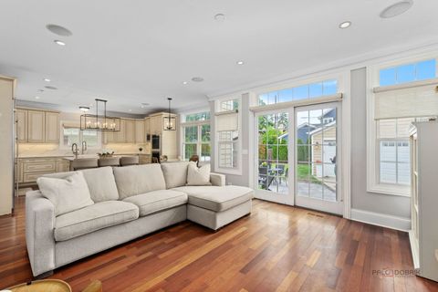 Tiny photo for 1341 Brophy Ave AVE, Park Ridge, IL 60068 (MLS # 12514362)