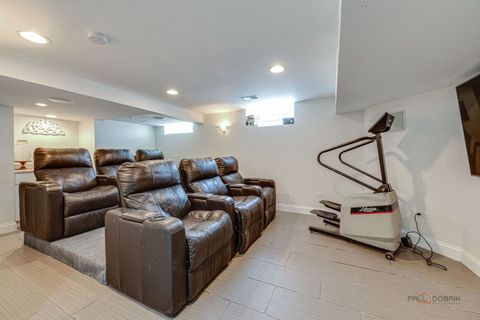 Tiny photo for 1341 Brophy Ave AVE, Park Ridge, IL 60068 (MLS # 12514362)