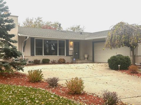 A home in Oak Forest