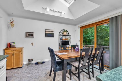 Tiny photo for 32381 N Forest Drive, Grayslake, IL 60030 (MLS # 12467992)