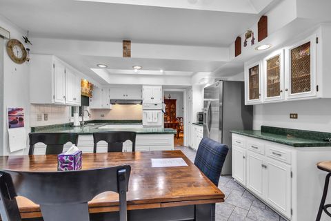 Tiny photo for 32381 N Forest Drive, Grayslake, IL 60030 (MLS # 12467992)