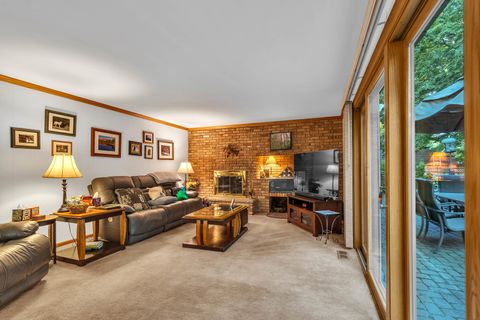 Tiny photo for 32381 N Forest Drive, Grayslake, IL 60030 (MLS # 12467992)