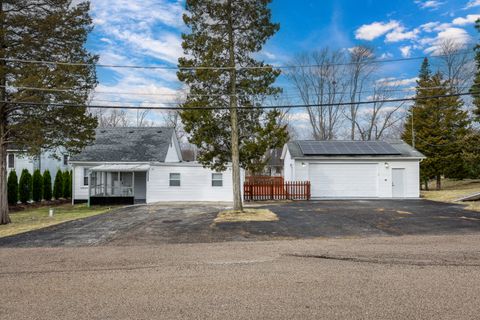 Photo of 37544 N Columbus Avenue, Lake Villa, IL 60046 (MLS # 12599578)