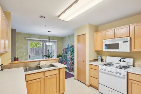 Tiny photo for 20862 W Torrey Pines Lane #1B, Plainfield, IL 60544 (MLS # 12486323)