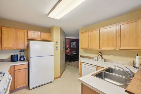 Tiny photo for 20862 W Torrey Pines Lane #1B, Plainfield, IL 60544 (MLS # 12486323)