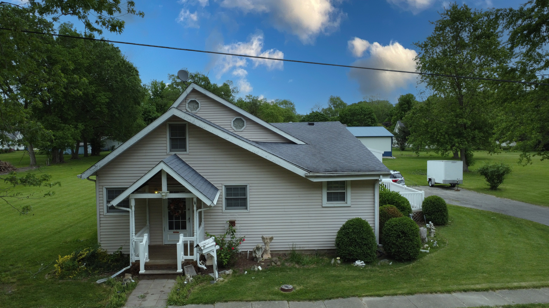 Listing image 1