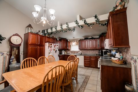Tiny photo for 205 N Park Street, Milford, IL 60953 (MLS # 12368935)