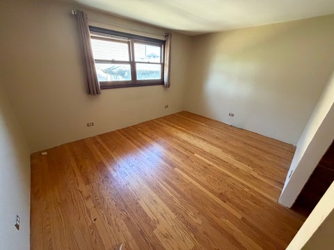 Tiny photo for 7925 W 101st Street, Palos Hills, IL 60465 (MLS # 12789951)