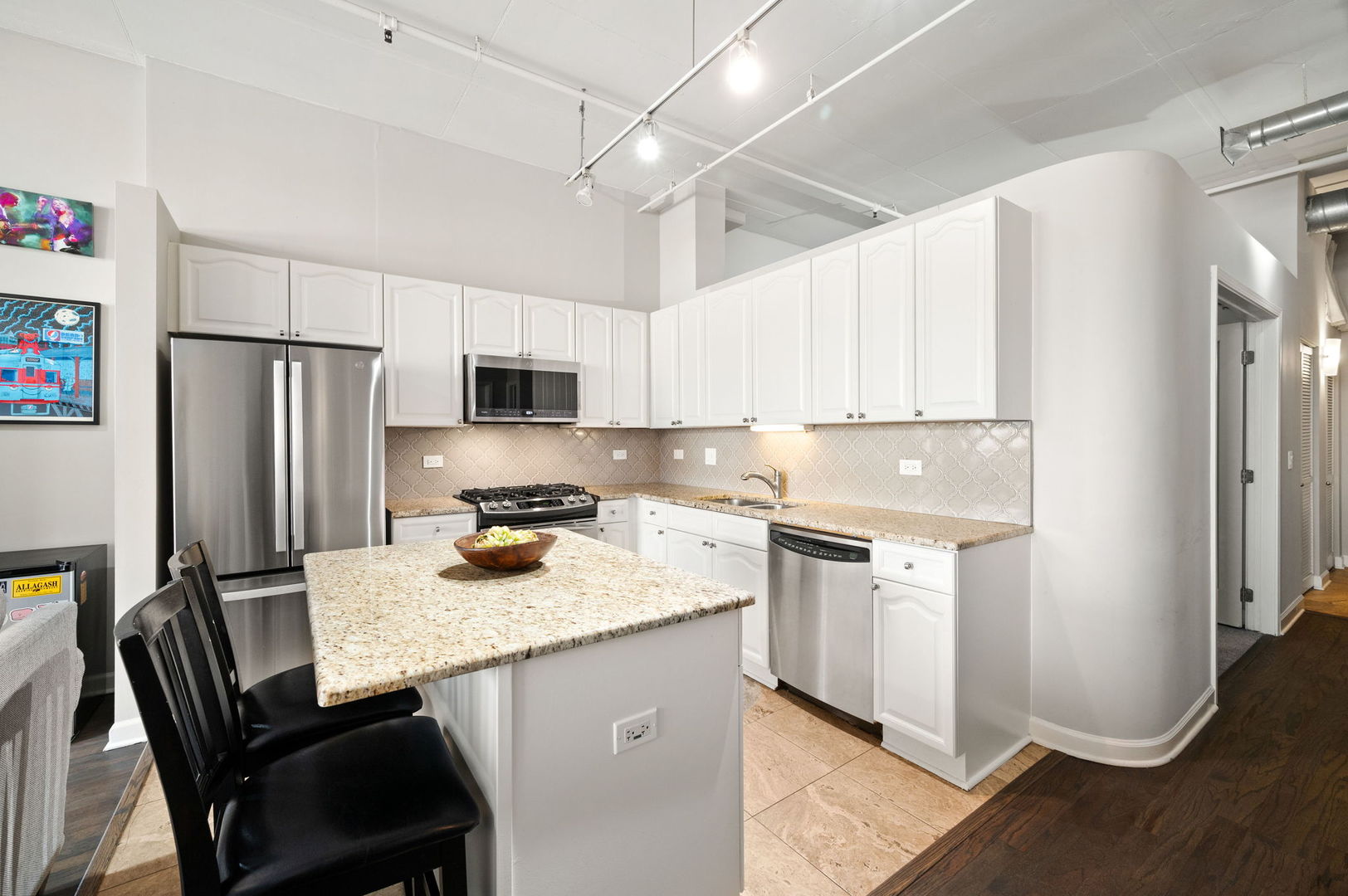 1301 W Madison Street 207
