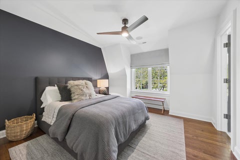 Tiny photo for 130 N Quincy Street, Hinsdale, IL 60521 (MLS # 12653925)