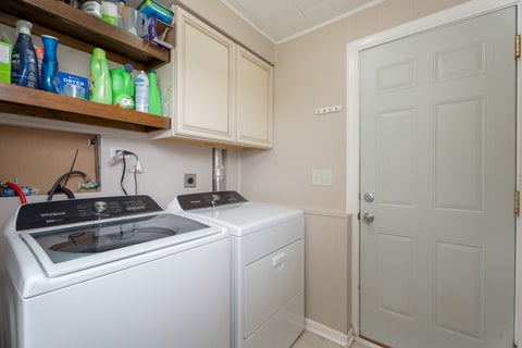 Tiny photo for 818 Bonnie Lane, Peotone, IL 60468 (MLS # 12666391)