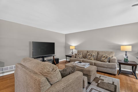 Tiny photo for 818 Bonnie Lane, Peotone, IL 60468 (MLS # 12666391)