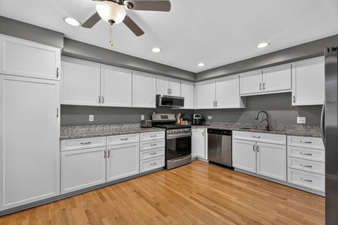 Tiny photo for 818 Bonnie Lane, Peotone, IL 60468 (MLS # 12666391)